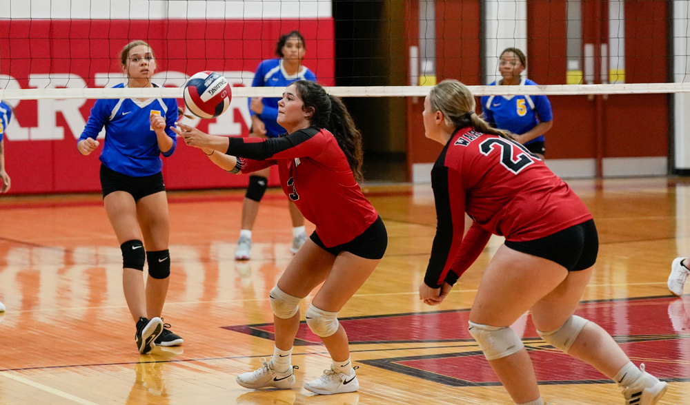 Wamogo girls roll to a three-set victory