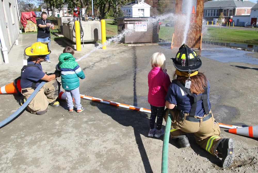 Firefighters host James Morris students