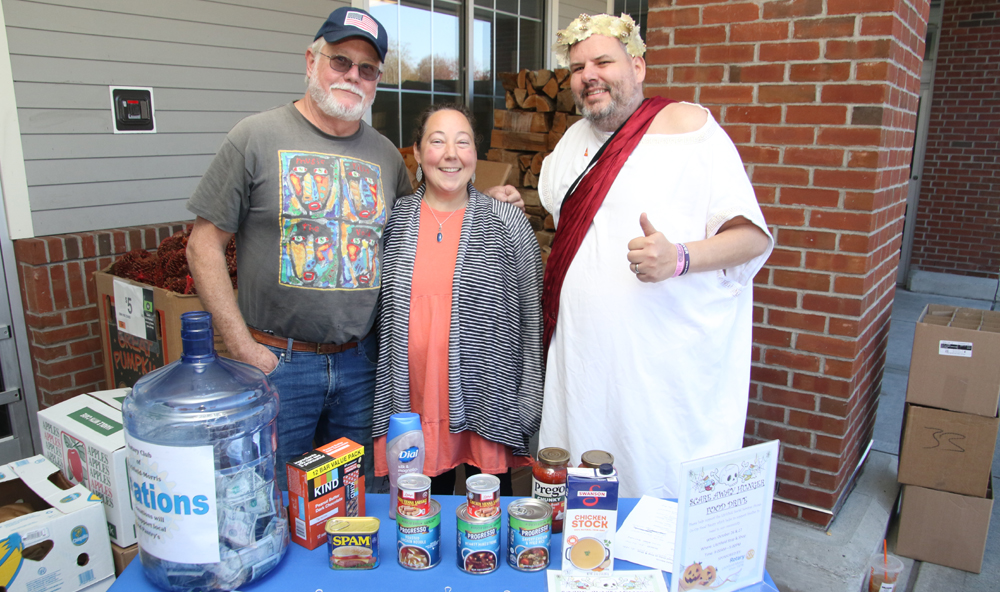 Rotary Club drive benefiting food pantry