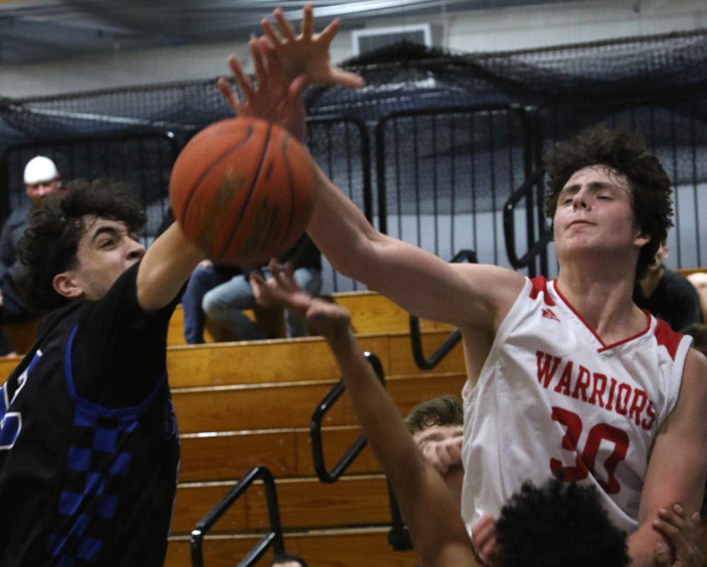 Wamogo to play for third place in tourney