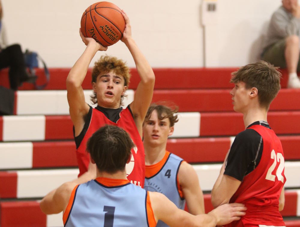 Warriors to host Nonnewaug in hoop opener
