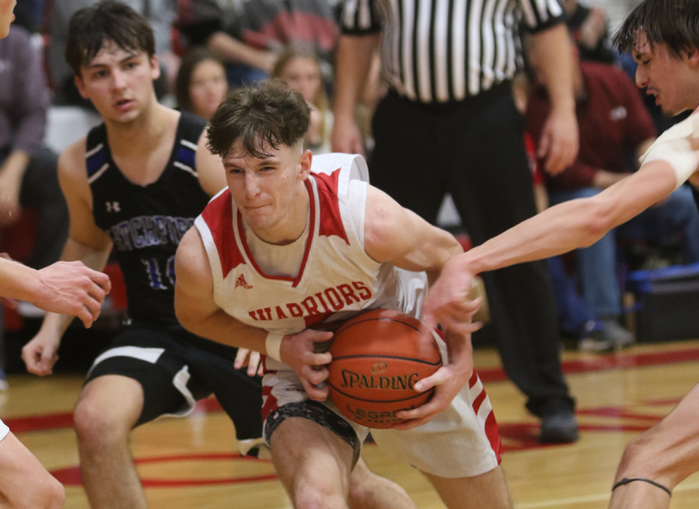 Wamogo boys prove tougher in crunch time