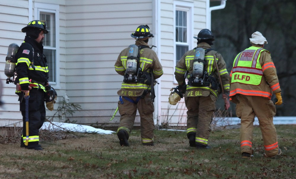 East Litchfield chimney fire extinguished