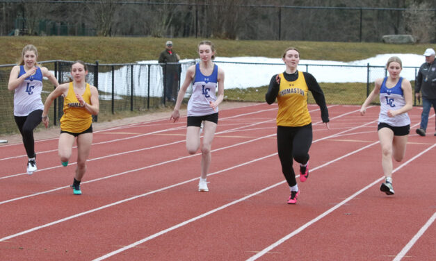 Mid-winter competition on Plumb Hill track