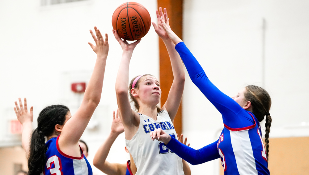 Cowgirls cold in second half of defeat