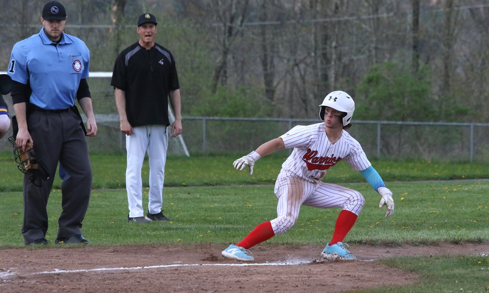 Derek dominates on mound for Wamogo