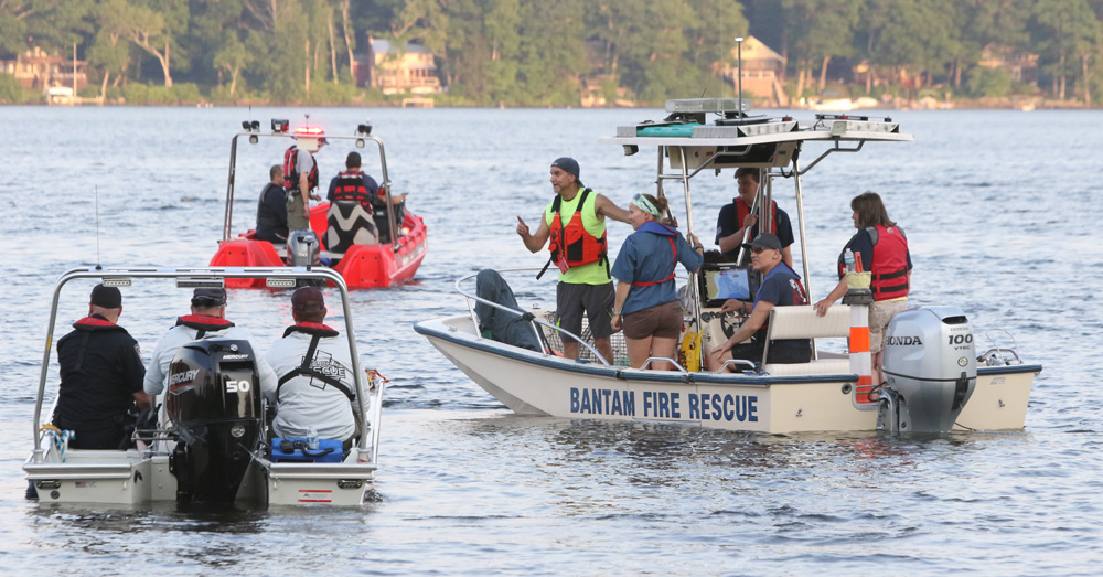 Rescue boats hold drill on Bantam Lake