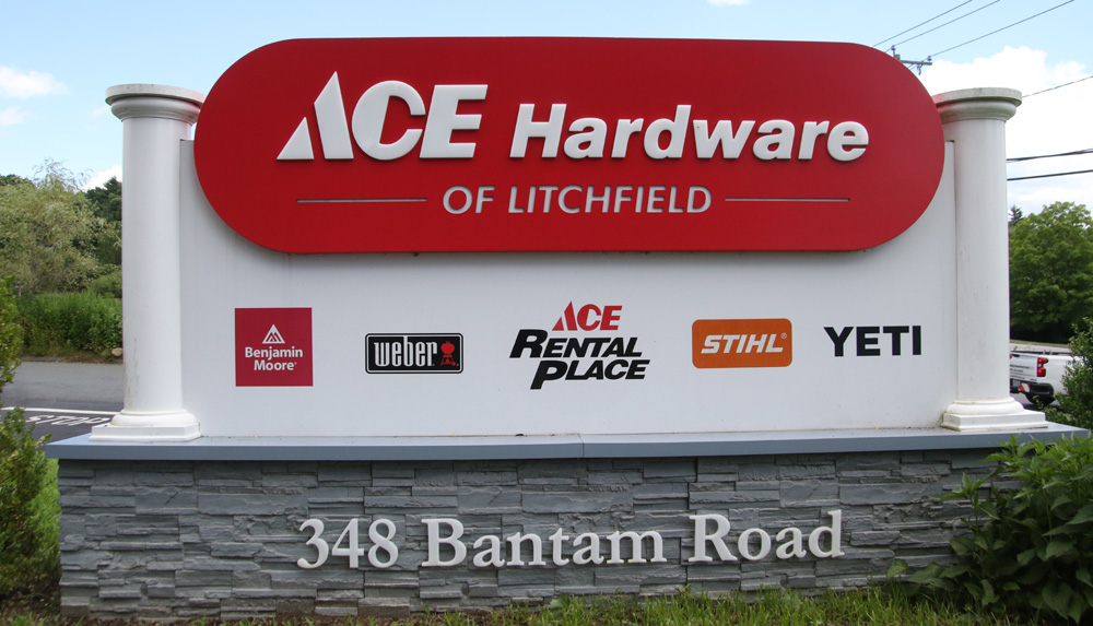 Ace Hardware event to aid food pantry