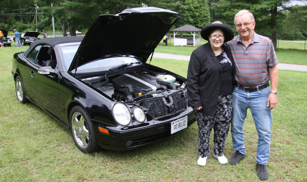 Warren RTC hosts an inaugural auto show