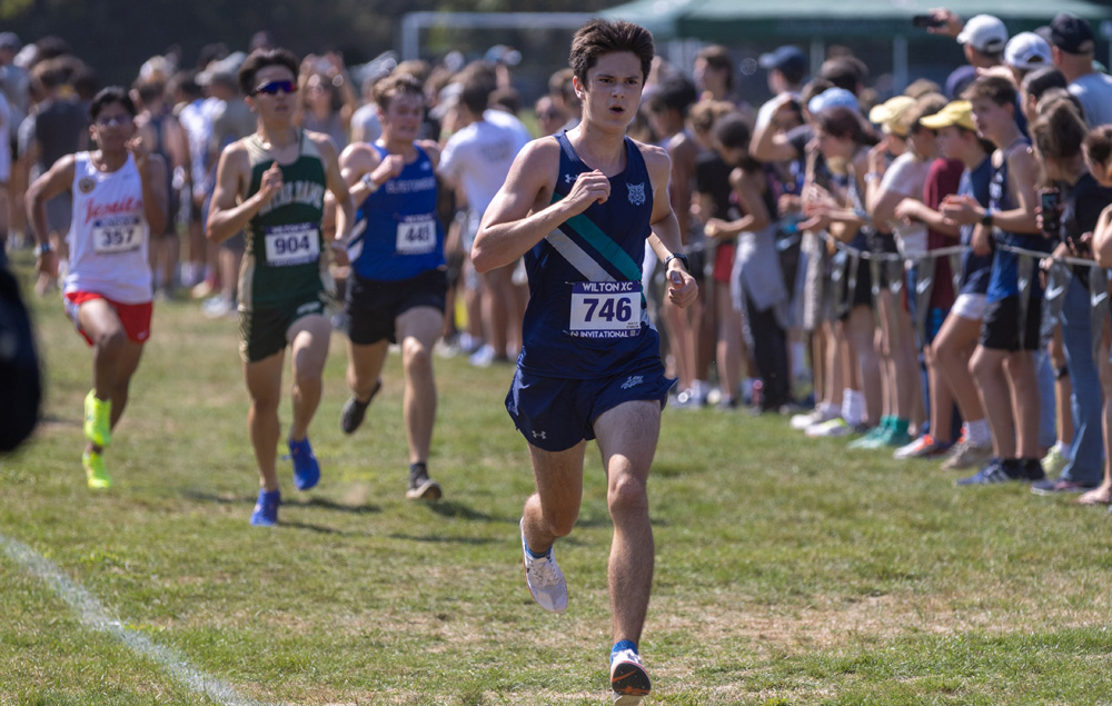 Lakeview runners compete in Wilton invite