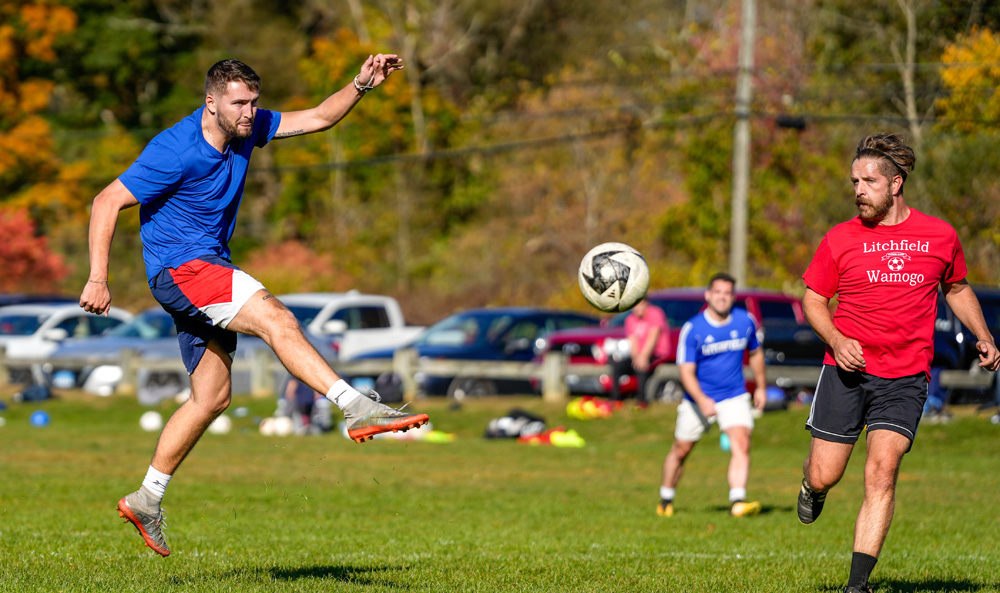 Litchfield pulls out victory in alumni game