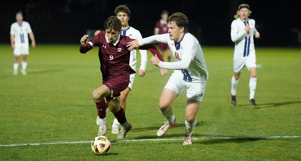 Donovan plays his final game at Colgate