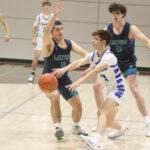 ‘Cats go cold in Farmington tourney loss