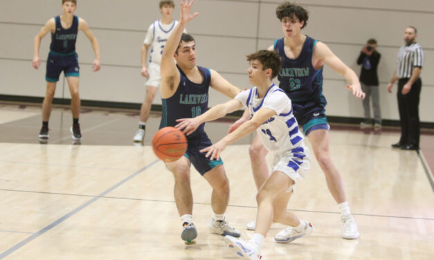 ‘Cats go cold in Farmington tourney loss