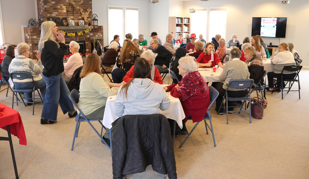 Bunco is a hit at Morris Senior Center