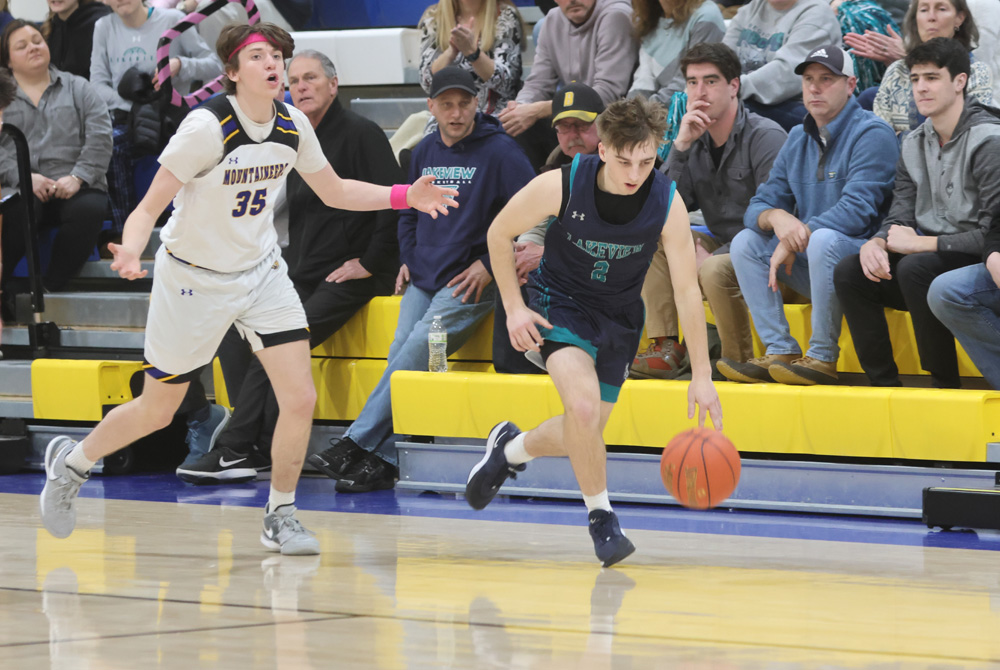 Bobcats score road win over Housatonic