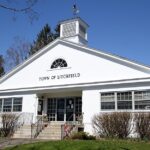 Selectmen approve a proposed budget