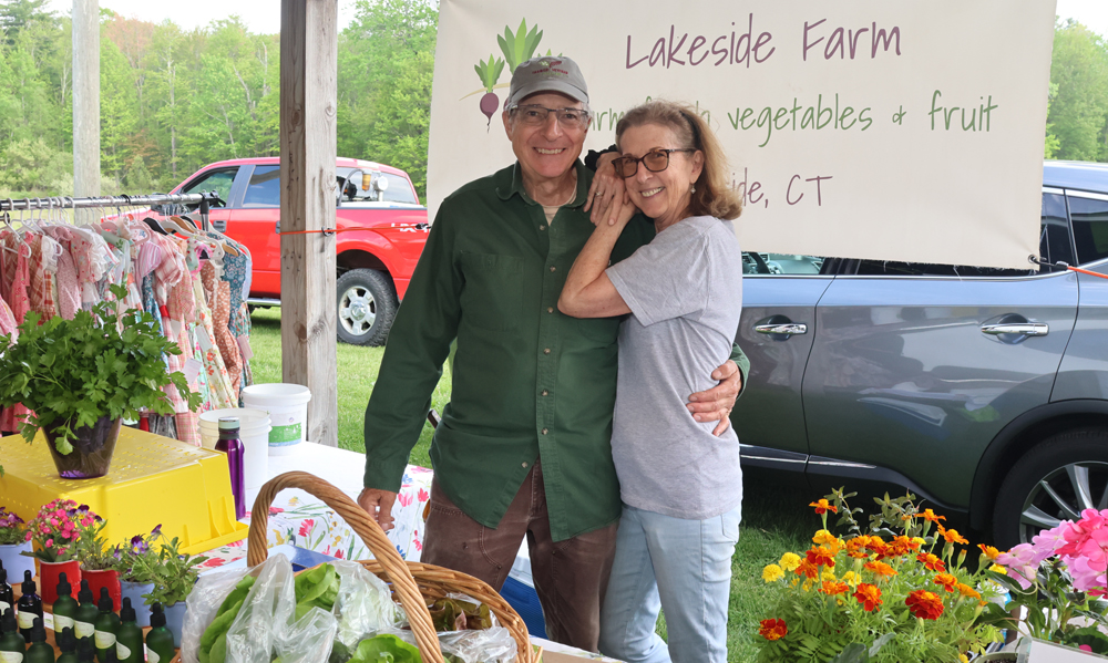 Successful opening day for farm market