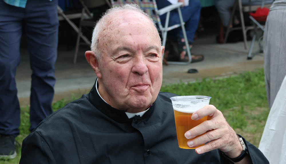 Big crowd helps Tucker celebrate milestone