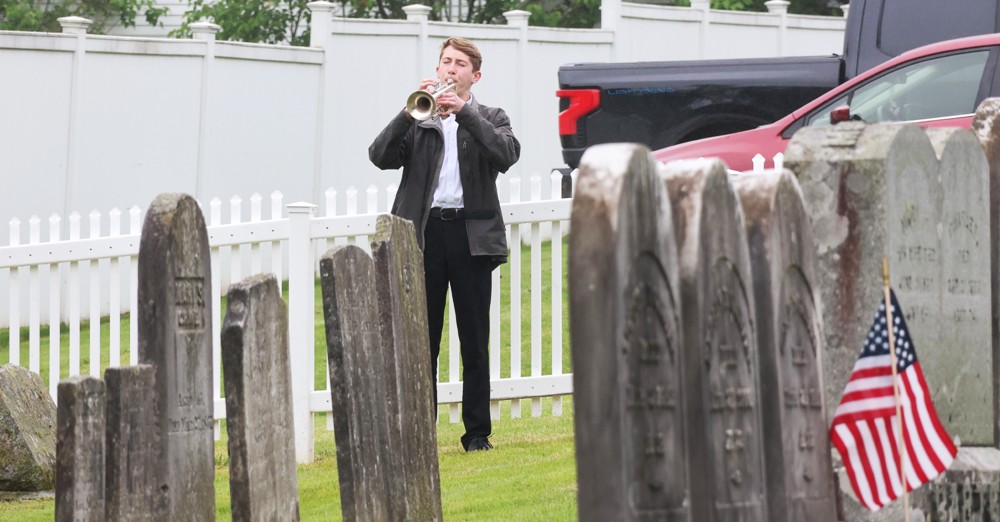 In Warren and Goshen, schools pay tribute