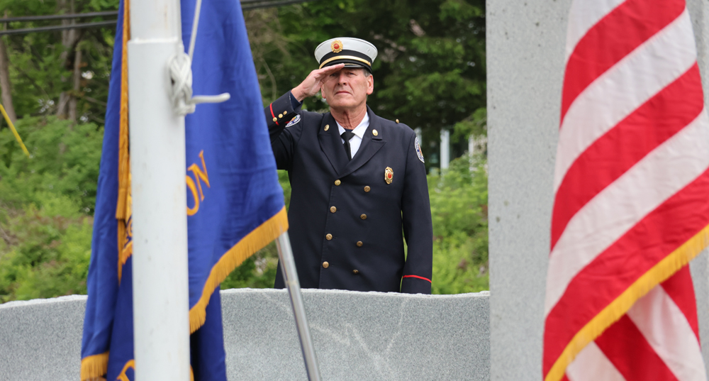 Bantam pays solemn Memorial Day tribute
