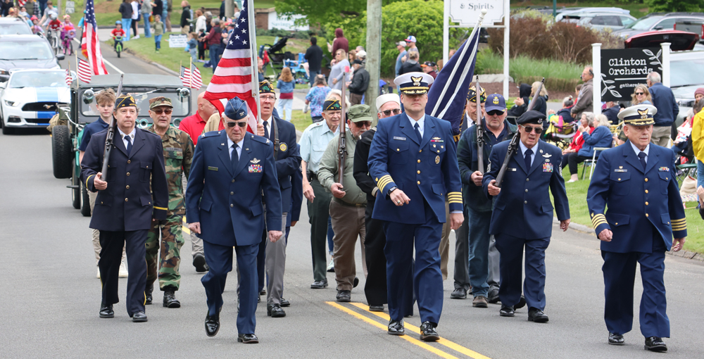 Parade and service stir patriotism in Goshen