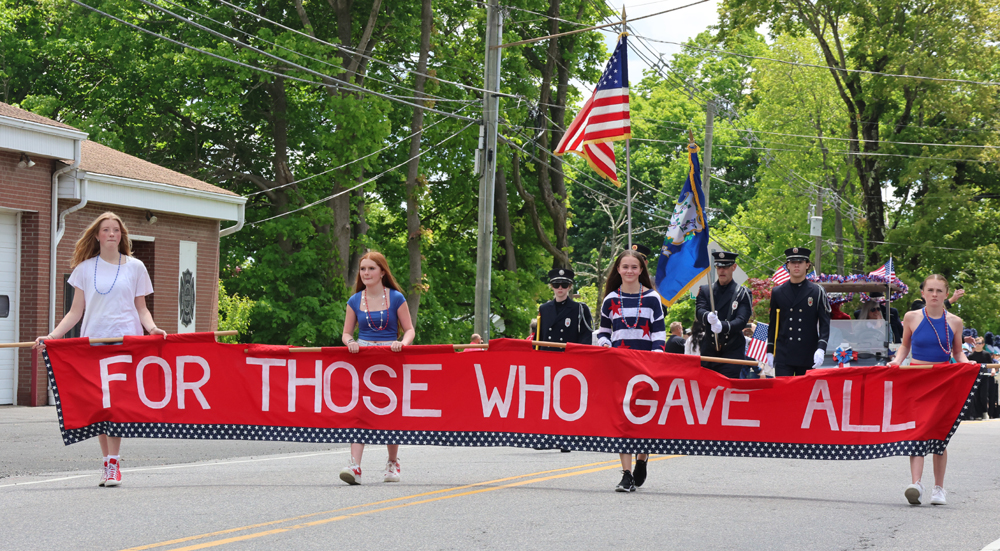 Morris, on Memorial Day, honors its war dead