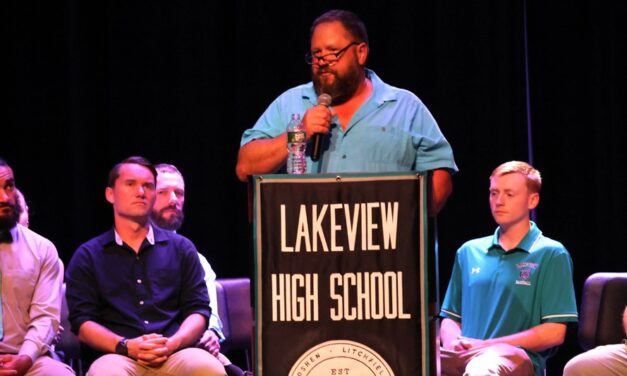 Lakeview recognizes athletic excellence