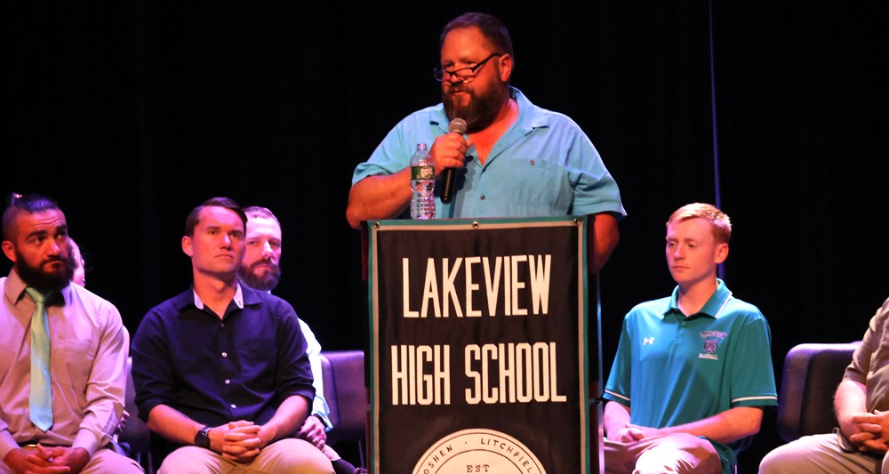 Lakeview recognizes athletic excellence