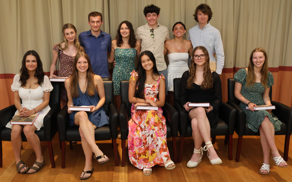 Our Towns: Association awards scholarships