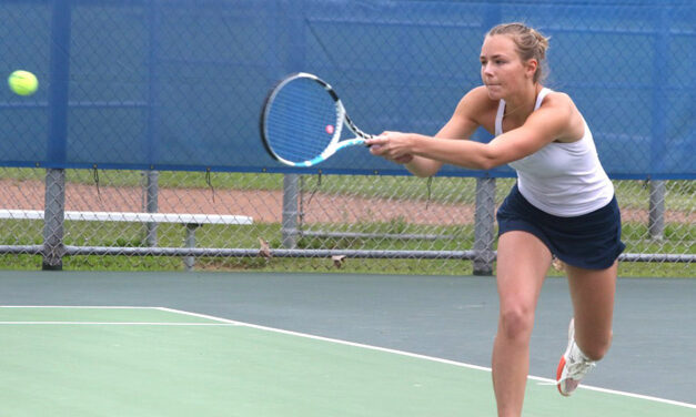 Bobcats advance in Class M tennis tourney