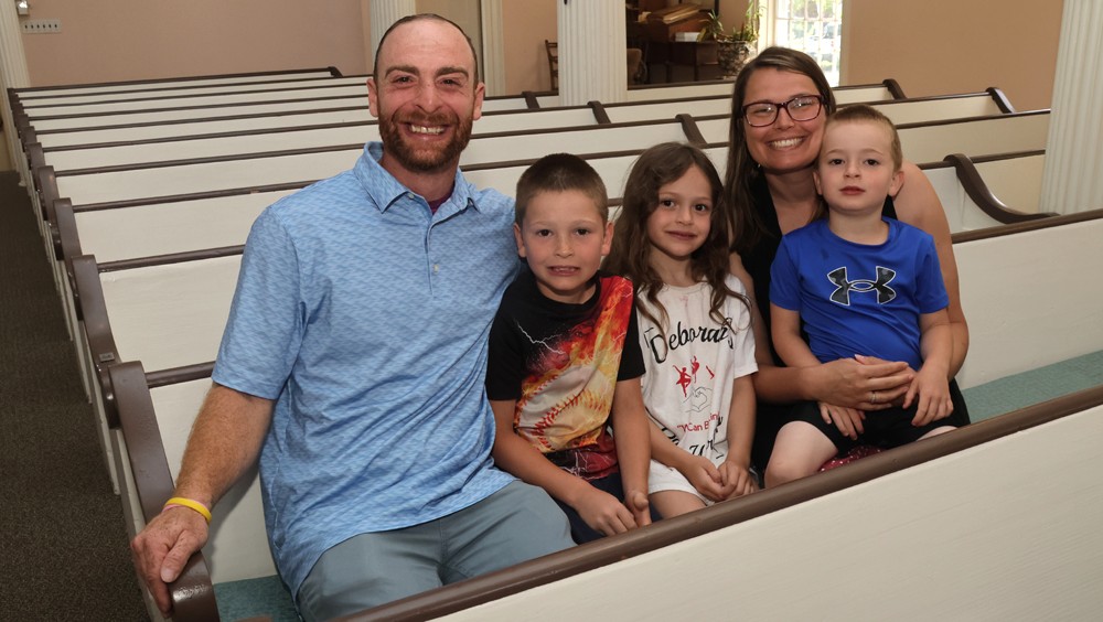Our Towns: Pastor feels at home in Warren