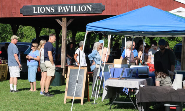 Popularity of Bantam farmers market grows