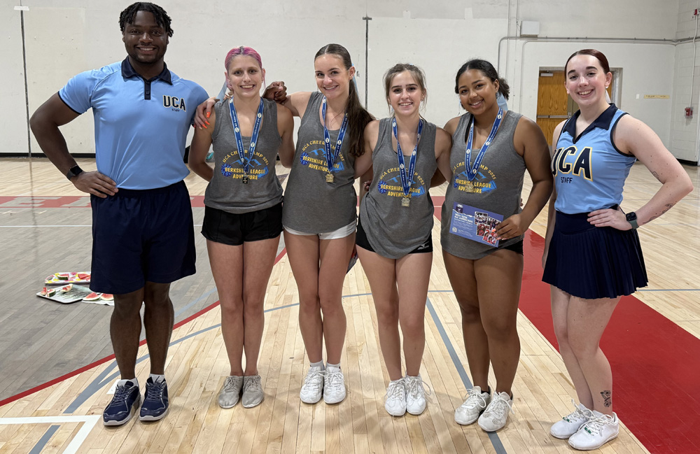Lakeview cheerleaders hone their skills