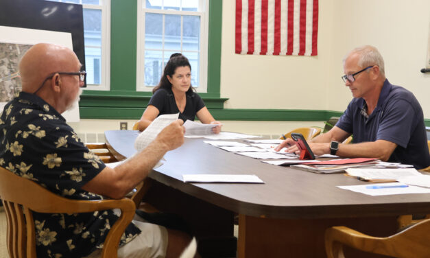 Morris selectmen set town meeting date