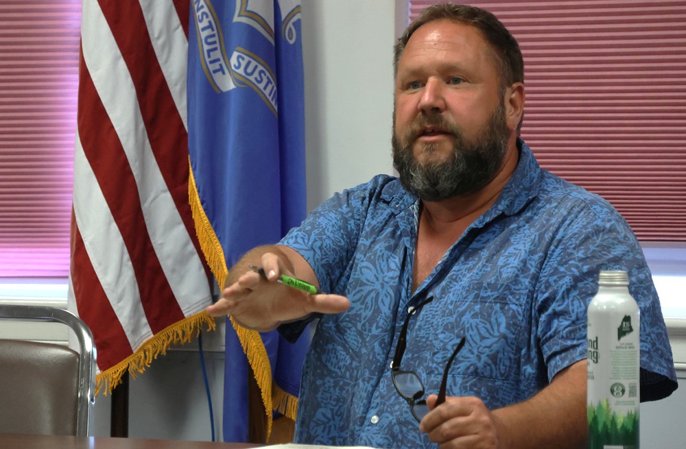 Goshen selectmen authorize R20 payment