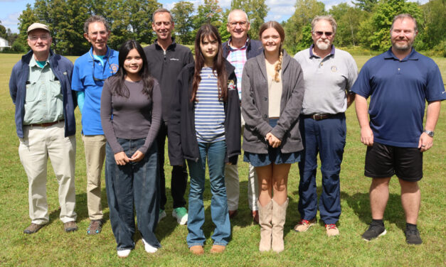 Rotary Club hosts youth exchange picnic