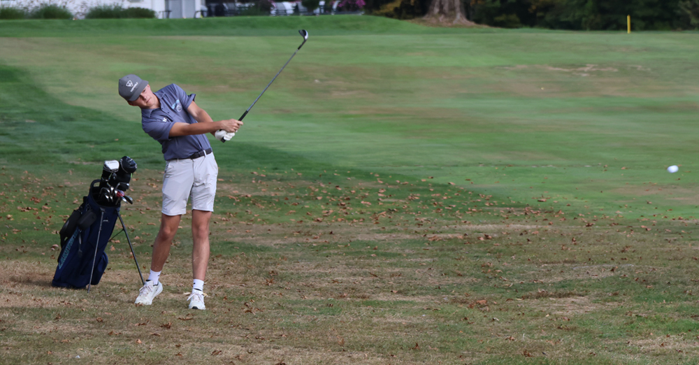 Lakeview golfers card easy league victory