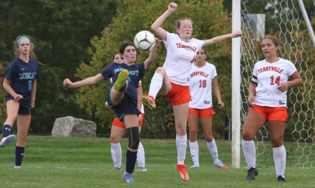 Bobcats record even after home defeat