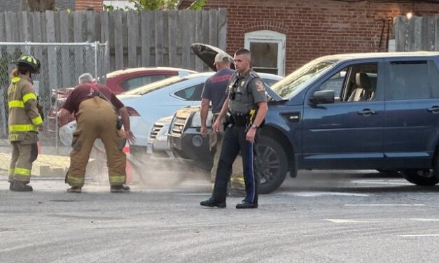 Firefighters respond to minor vehicle fire
