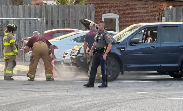 Firefighters respond to minor vehicle fire