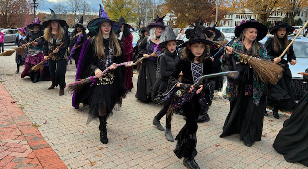 Likin’ Litchfield: Dancing witches perform