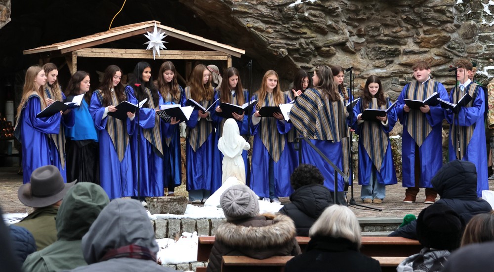 Nativity is a Christmas tradition at Shrine