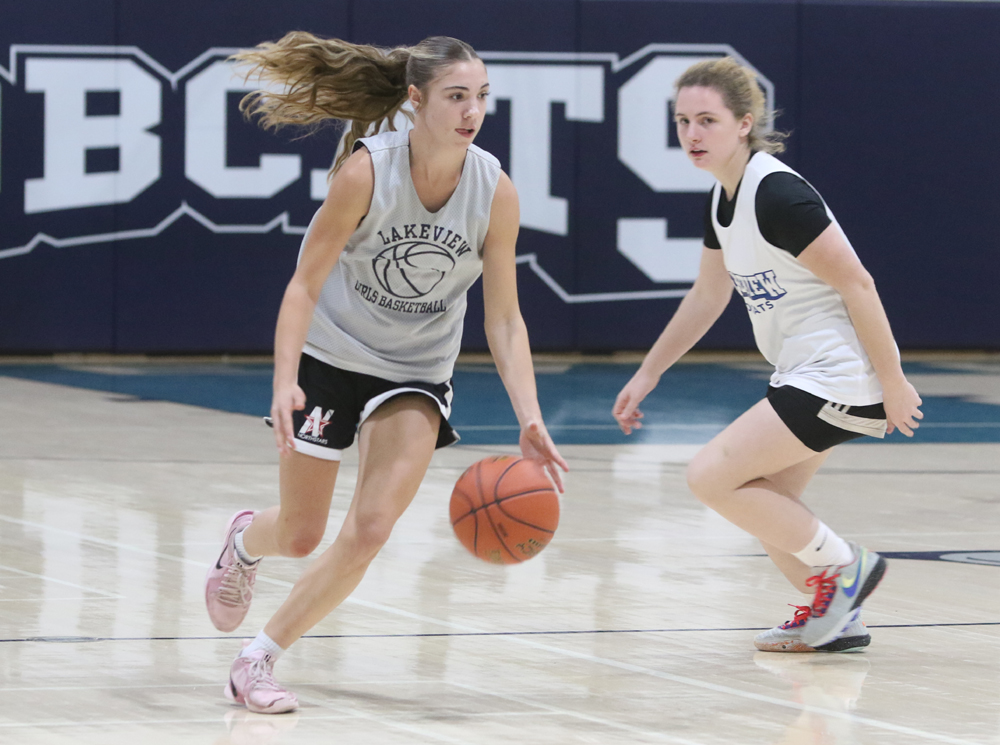 Lakeview girls tune it up in jamboree
