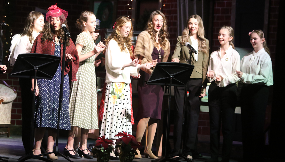 Lakeview Players deliver a rousing show