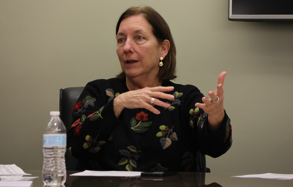 Warren commission addresses vacant post