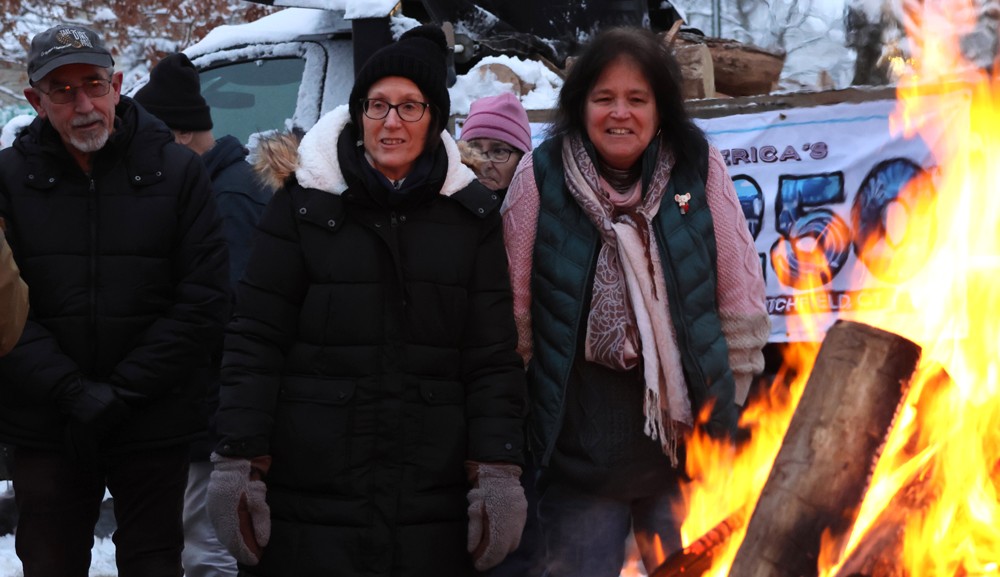 Bonfire kicks off town’s 250th observance