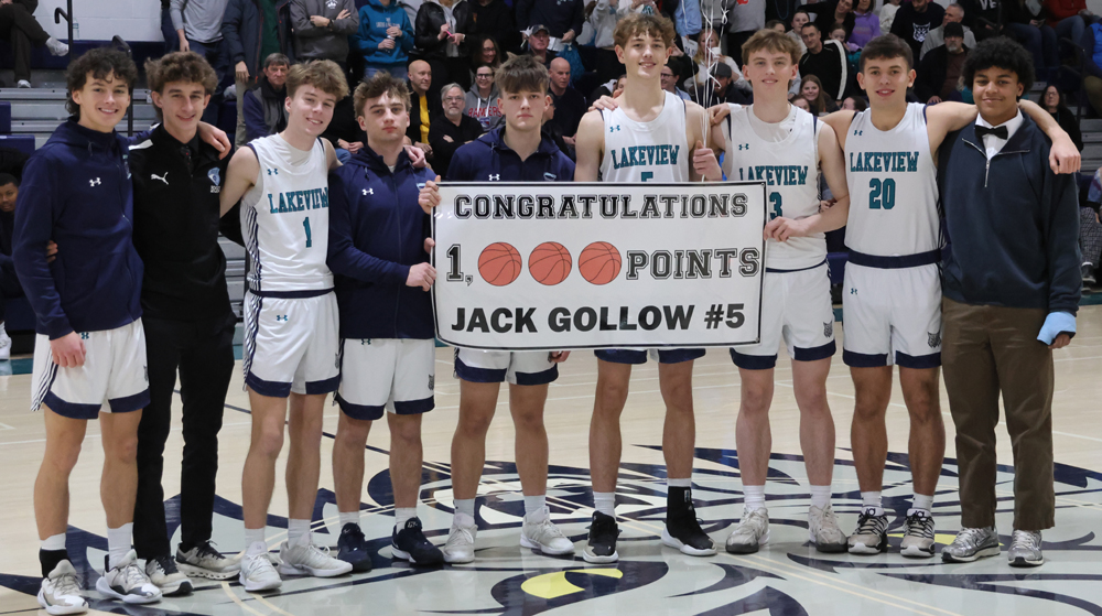 Gollow recognized for scoring achievement