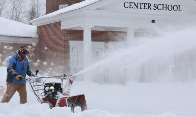 Storm packs a wallop, keeps schools closed