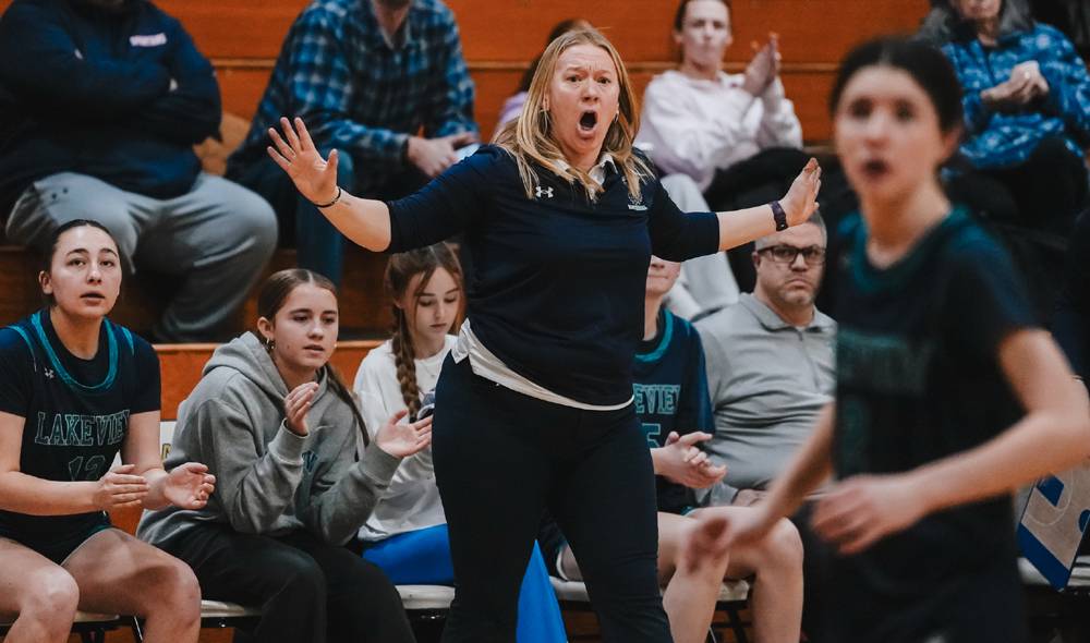 Thomaston tops Bobcats to forge BL tie